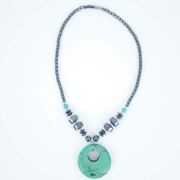Beautiful necklace - weighty! - Picture 1 of 4